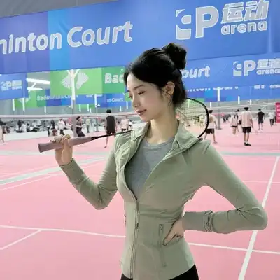 龙诚伟